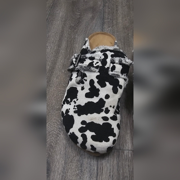 Women's Very G Black and White Cow Print Clog Shoes-Size 9 - Picture 3 of 9